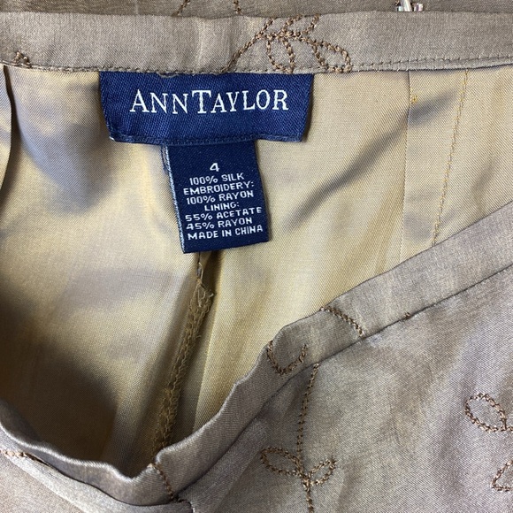 Ann Taylor 100% Silk Embellished Sequins Trouser Pants 4 - Picture 6 of 6